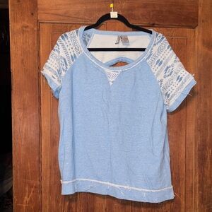 New Directions Light Blue and White Short Sleeve Top